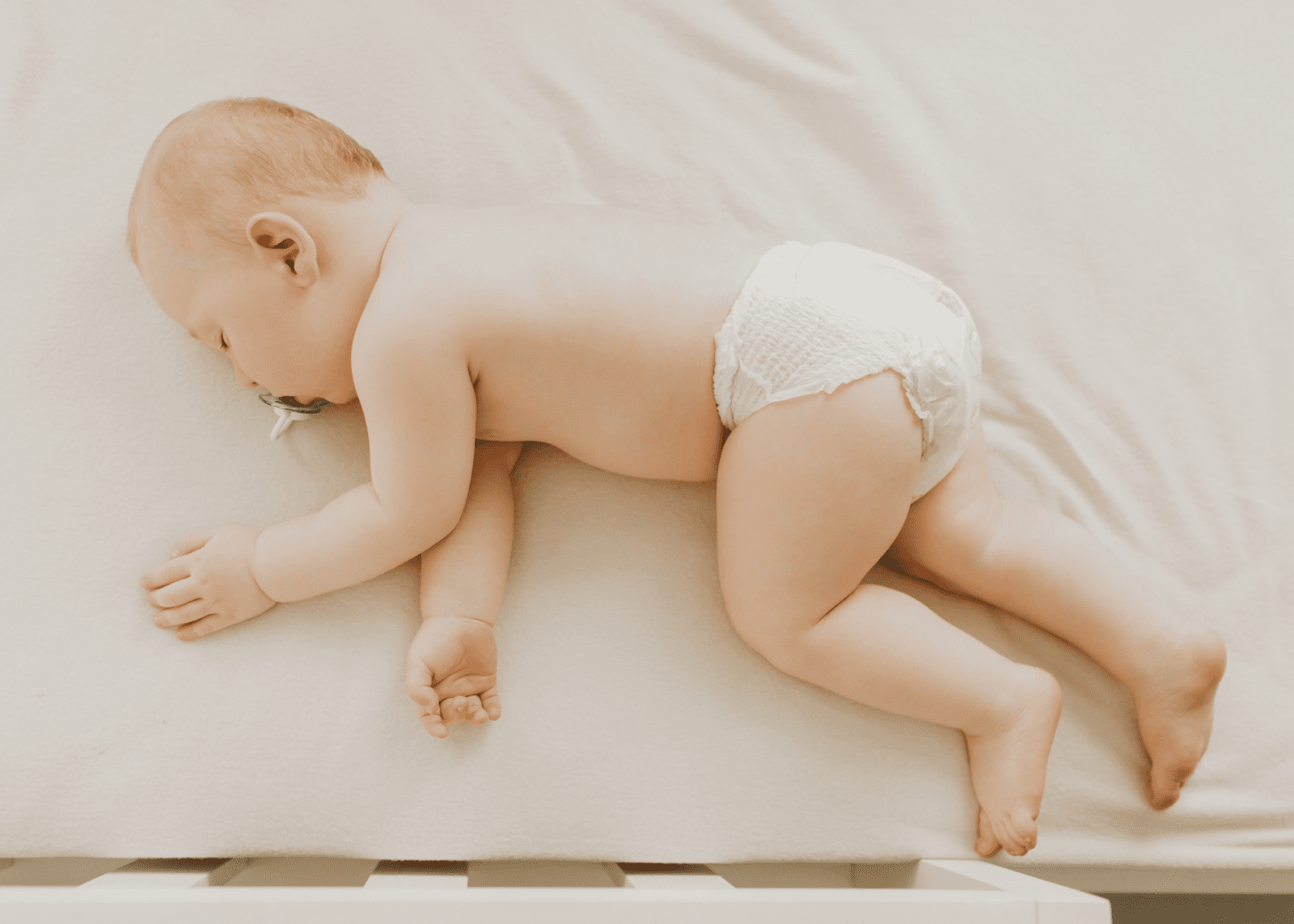 how-to-help-newborn-baby-to-sleep-longer-at